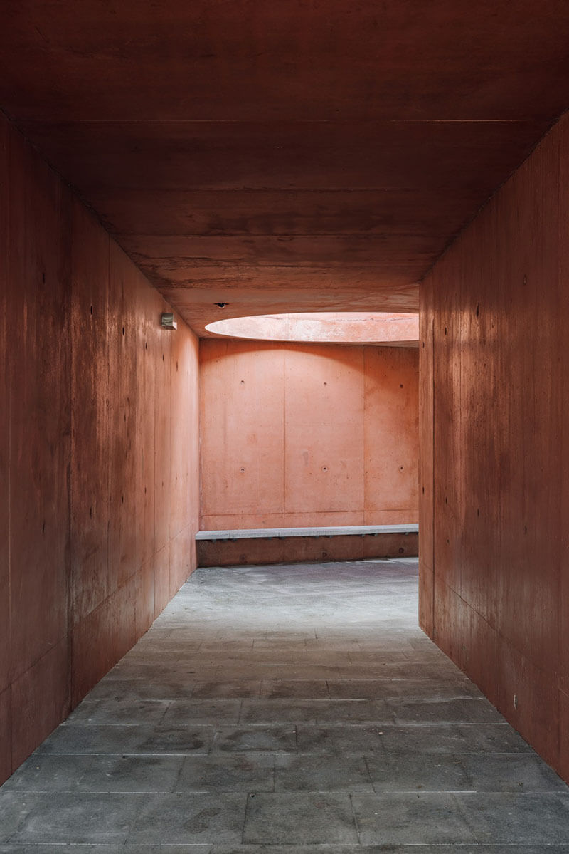 800px_065_06-TLA0091_1334x2000