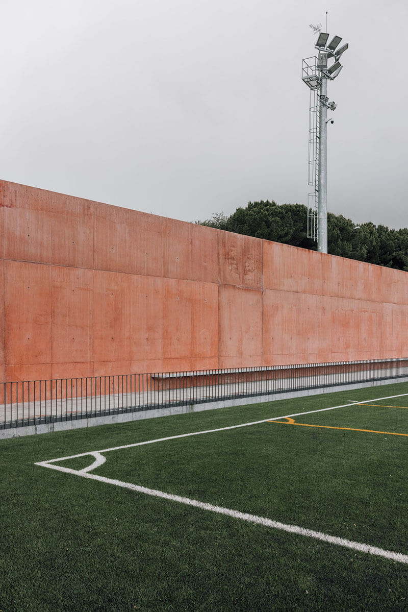 800px_065_17-TLA0735_1334x2000