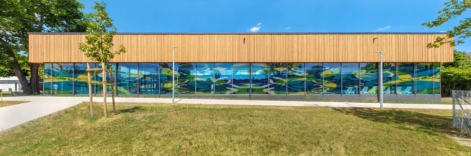 1920px_Huchenfeld Su╠êdfassade 30A0180 klein