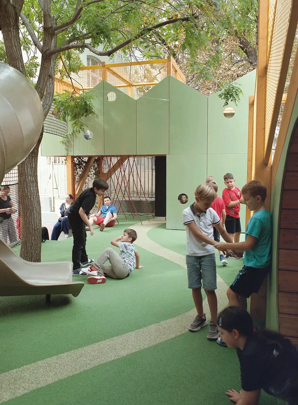 1000px_13 Bajza Vertical Playgarden - Entrance Area