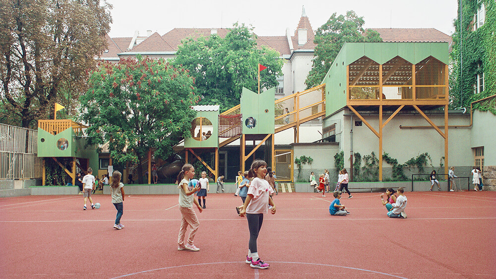 18 Bajza Vertical Playgarden