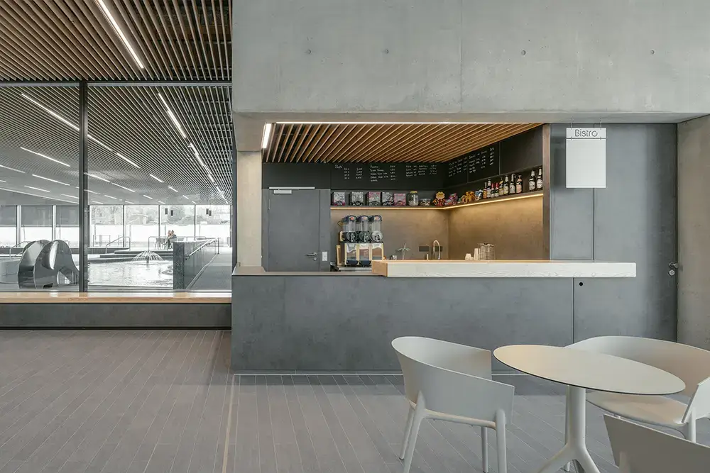 1000px_04_SKB_Felix-Meyer_Foyer-Gastronomie